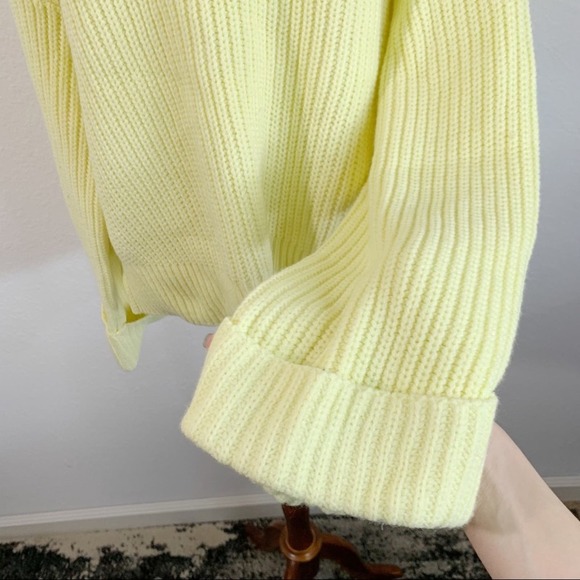 NWT Sanctuary Now or Never Ribbed Pullover Sweater in Ice Lime Cyber Disco - Picture 4 of 9
